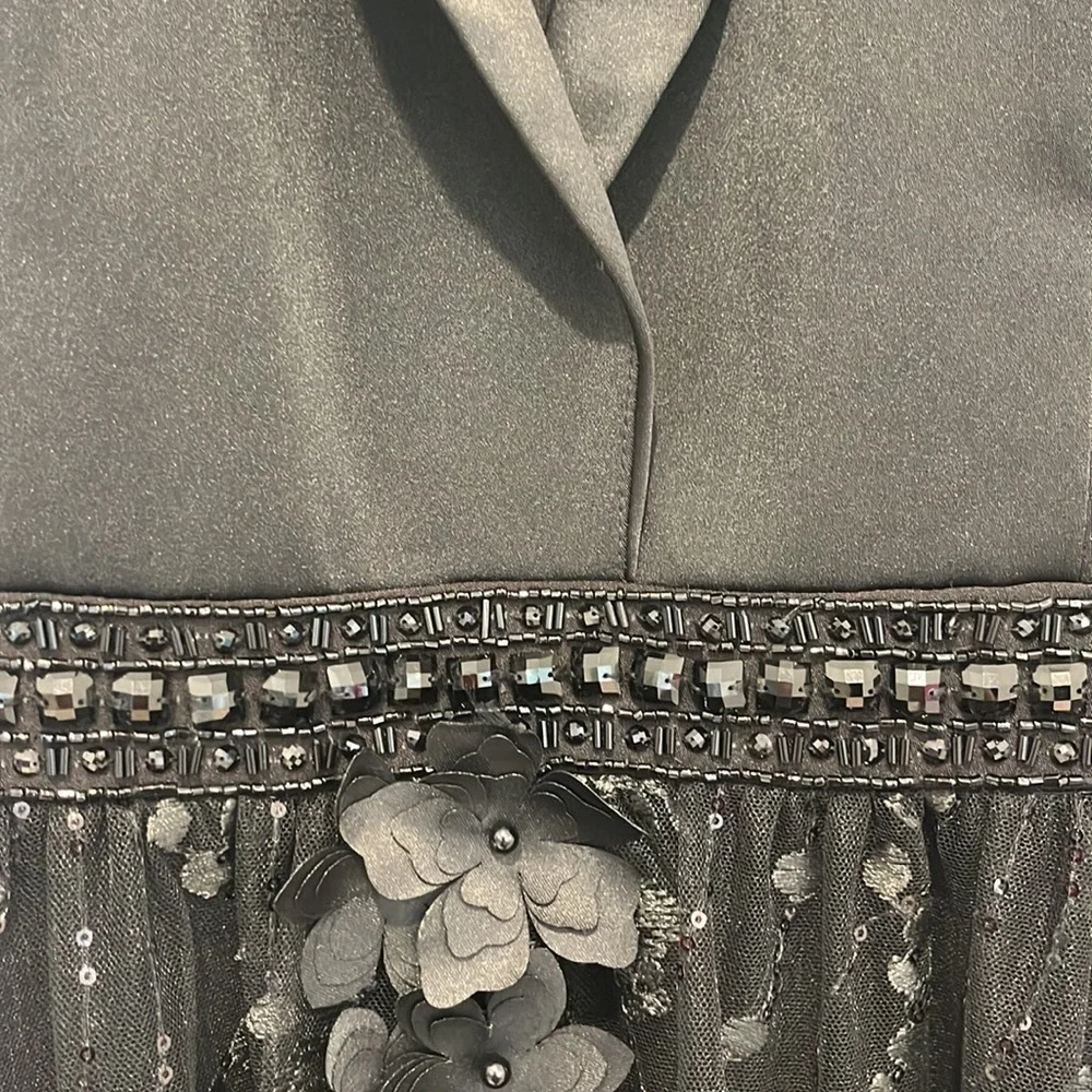 TUXEDO INSPIRED FLORAL EMBROIDERED GOWN - Picture 12 of 12